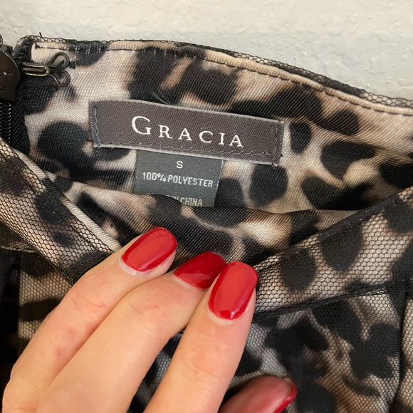 Tule Overlay Leopard Print Skater Fit & Flare Skirt - Picture 2 of 4